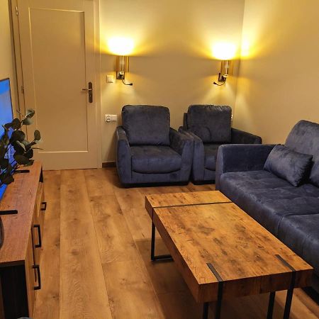 Spacious Two-Bedroom Apartment In The City Center Krakow Exterior photo