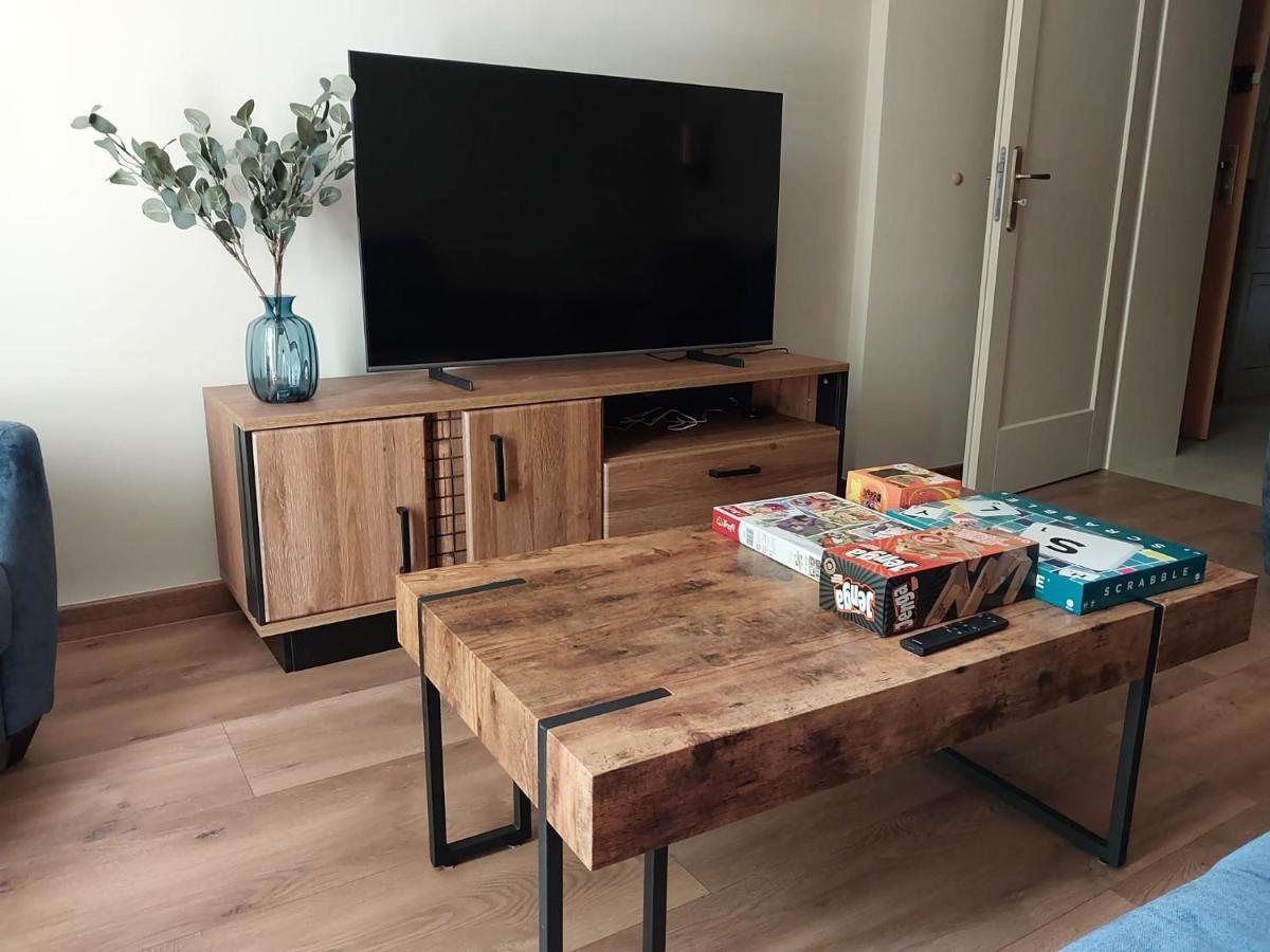 Spacious Two-Bedroom Apartment In The City Center Krakow Exterior photo
